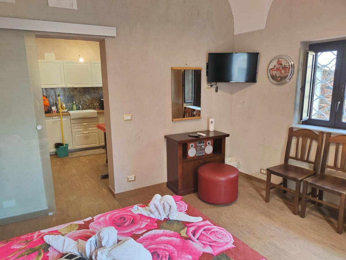Pantaleone Holiday House *